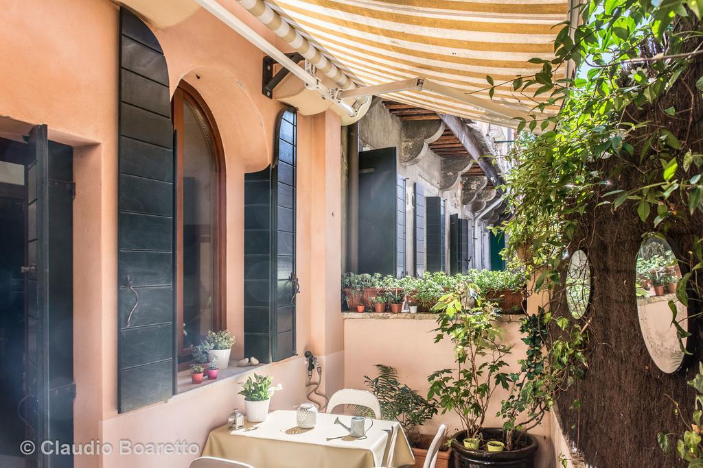 Hotel Residenza Al Pozzo Venecia Exterior foto