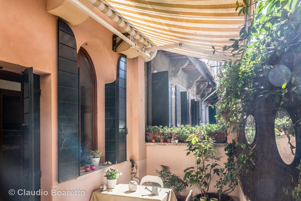 Hotel Residenza Al Pozzo Venecia Exterior foto
