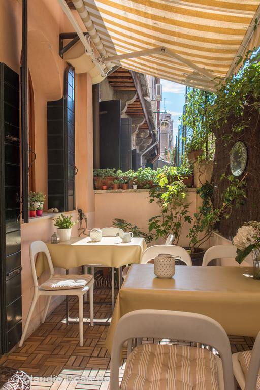 Hotel Residenza Al Pozzo Venecia Exterior foto