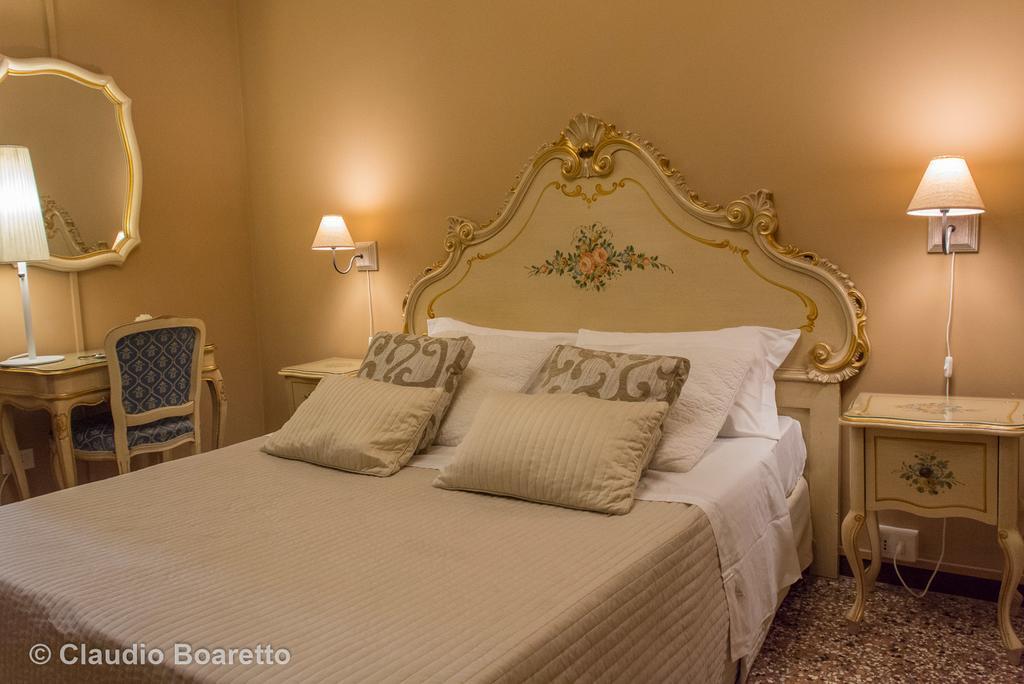 Hotel Residenza Al Pozzo Venecia Exterior foto